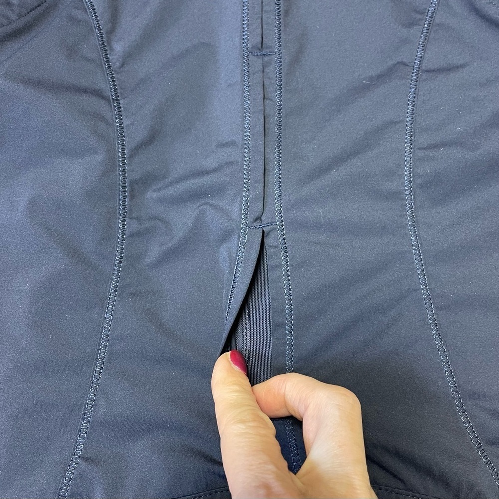 Lululemon Kicking Asphalt Vest Navy Blue Full-Zip Lightweight Womens Size 4 - Picture 9 of 13